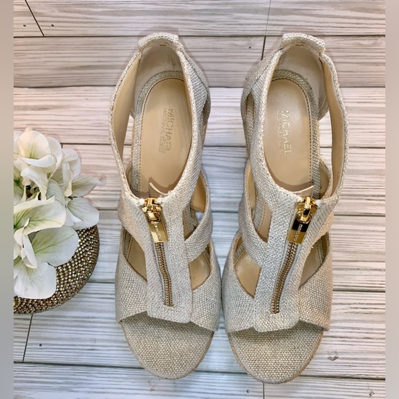 Sold Michael Kors Danita Top Zipped Linen Wedges S:7M - Picture 9 of 12